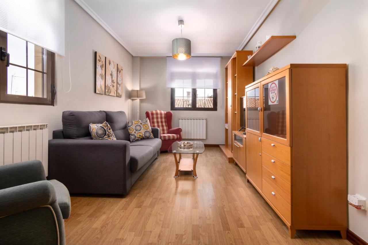 Cano Badillo - Plaza Mayor - Leonapartamentos Appartement León